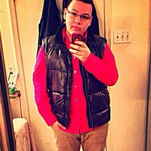 Meet your Posher, Gil